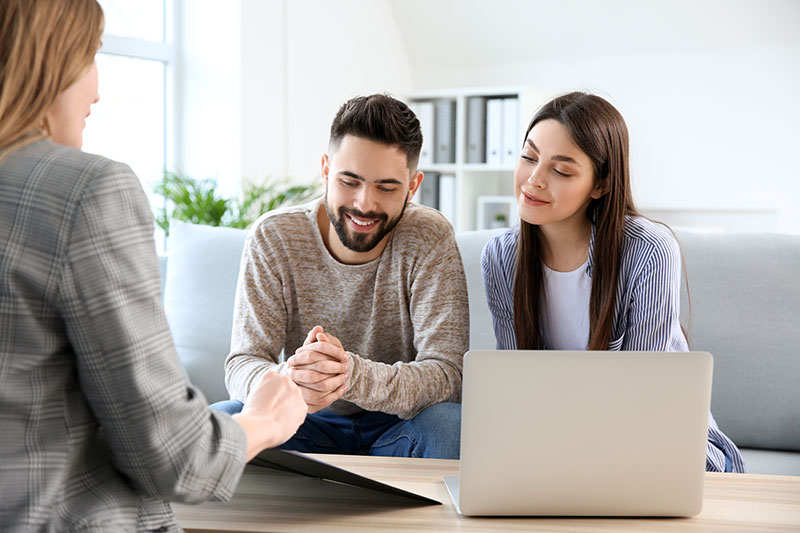Immobilienmakler-Frankfurt-Ginnheim-Wohnung-verkaufen Wohnung verkaufen in Ginnheim – Immobilienmakler berät Eigentümer persönlich zum erfolgreichen Verkauf einer Wohnung in Frankfurt-Ginnheim.